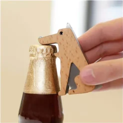 Abrebotellas en forma de perro