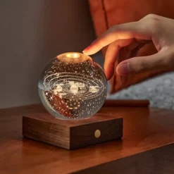Bola de cristal con luz