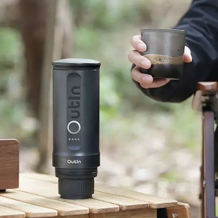 Cafetera espresso portátil OutIn Nano