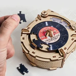 Caja secreta en forma de tocadiscos