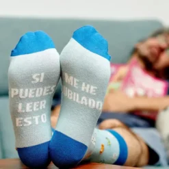 Calcetines con mensaje: Si puedes leer esto me he jubilado