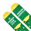 Calcetines con mensaje: Si puedes leer esto tráeme cerveza