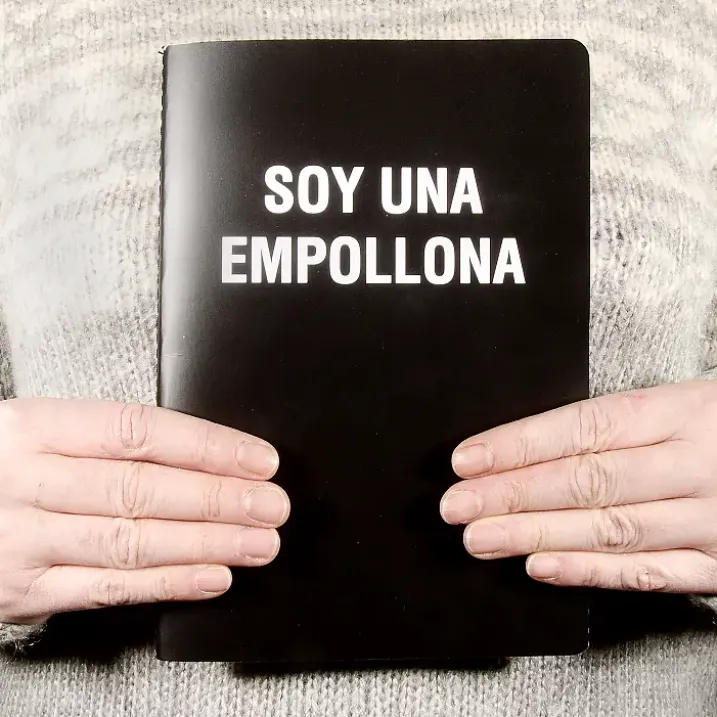 Cuaderno con mensaje para empollones