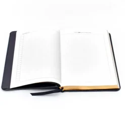 Cuaderno de 500 páginas estilo vintage