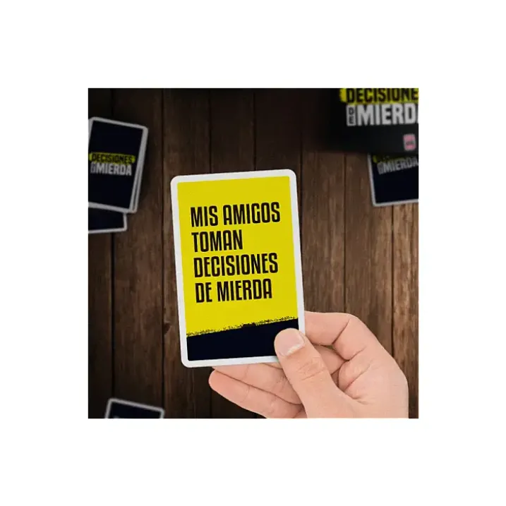 Decisiones de mierda, juego de cartas