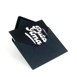 Divertida tarjeta de felicitación para sobradas
