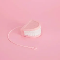 Infusor de té en forma de dentadura