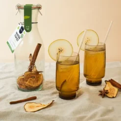 Jarra para preparar agua infusionada