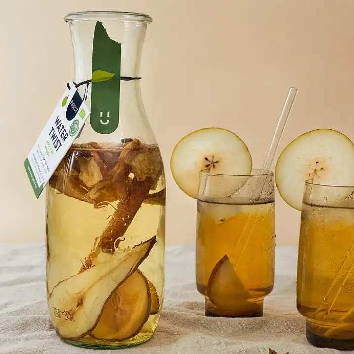 Jarra para preparar agua infusionada