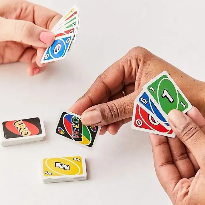 Juego de cartas UNO en miniatura