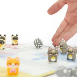 Juego de parchís kawaii con gatitos