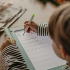 Kidydraw Pro. Pizarra luminosa para aprender a dibujar y escribir