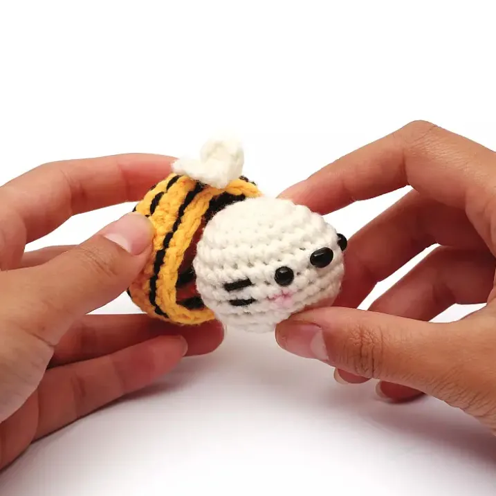 Kit de amigurumi fácil: crea tu propio llavero