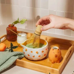 Kit de té matcha con capibara