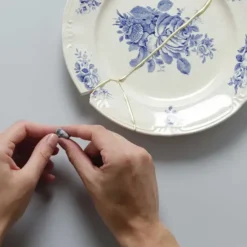 Kit Kintsugi para reparar cerámica rota con oro