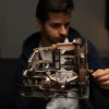 Kit para construir un circuito de canicas