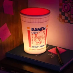 Lamparita con forma de bowl de ramen