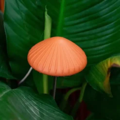 Luz para plantas en forma de seta