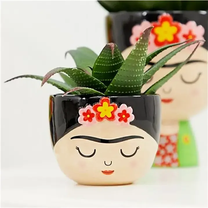 Maceta con forma de Frida Kahlo en tamaño mini