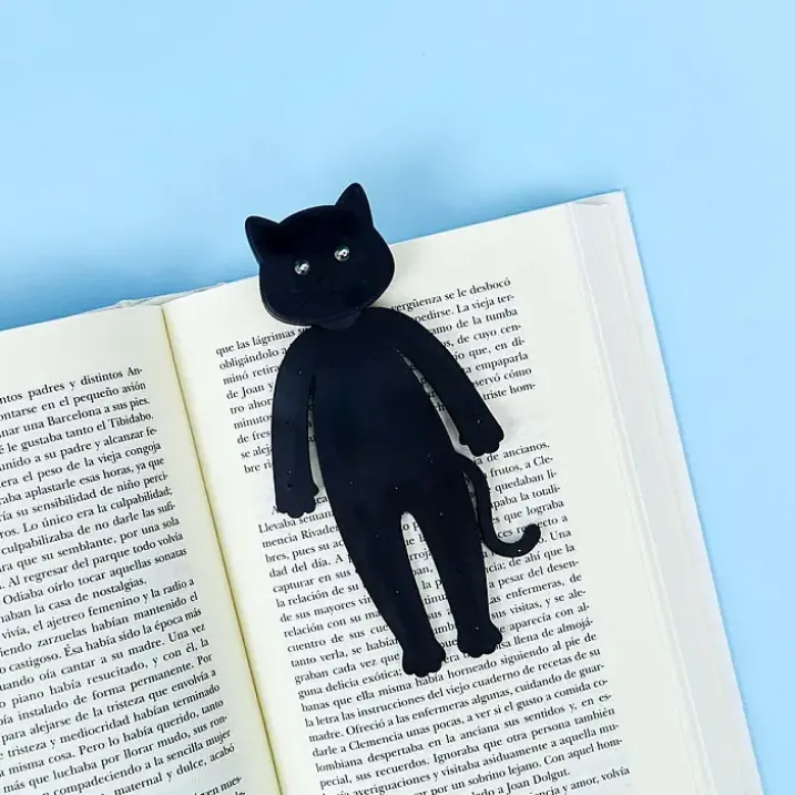 Marcapáginas con luz de lectura en forma de gato