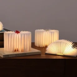 Mini lámpara libro que se ilumina al abrirse