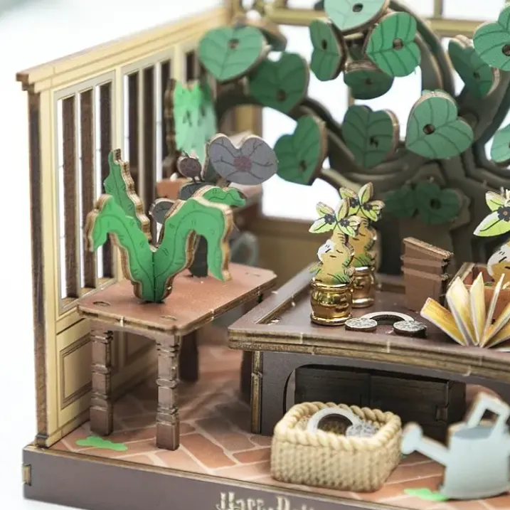 Mini maqueta de clase de herbología Harry Potter