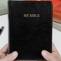 My Bible: el cuaderno de 1.280 páginas
