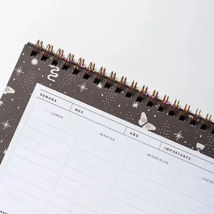 Organizador semanal con diseño místico