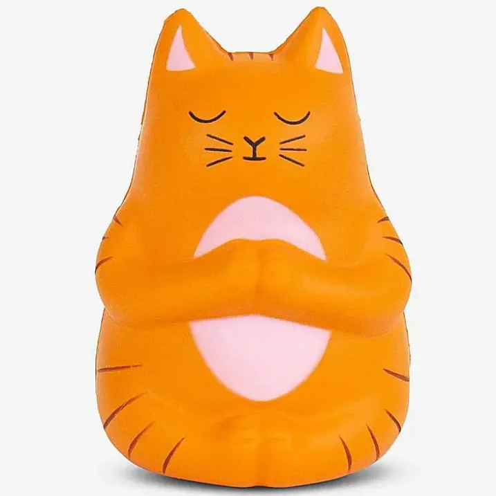 Pelota antiestrés con forma de gato meditando