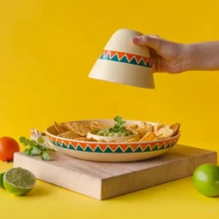 Plato para nachos en forma de sombrero mexicano
