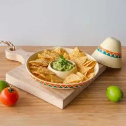 Plato para nachos en forma de sombrero mexicano
