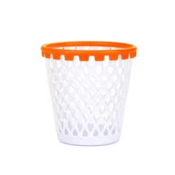 Portalápices con forma de canasta de baloncesto