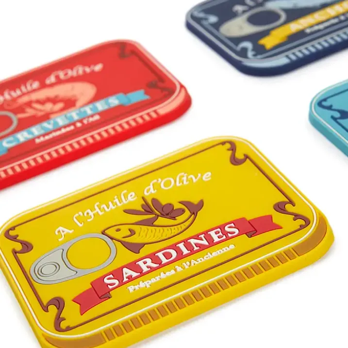 Posavasos originales en forma de lata de conservas