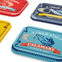Posavasos originales en forma de lata de conservas