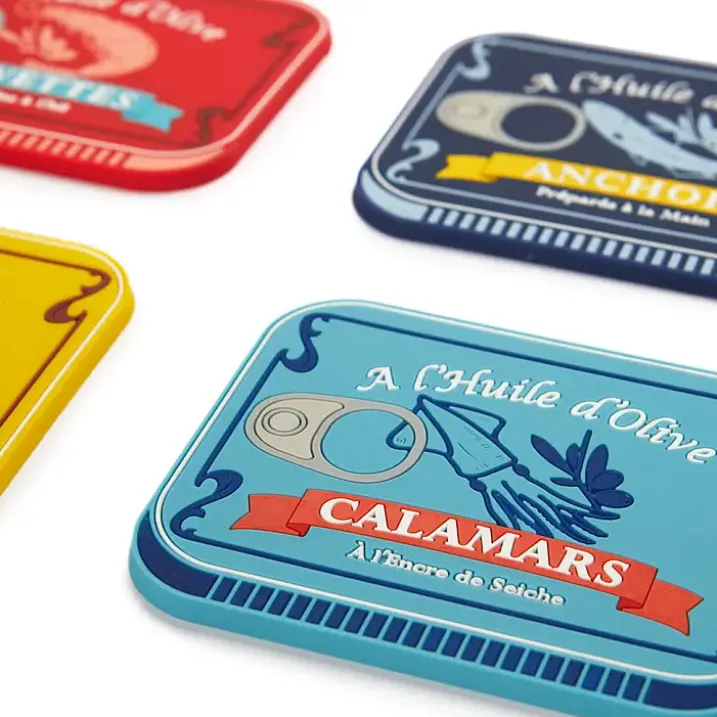 Posavasos originales en forma de lata de conservas