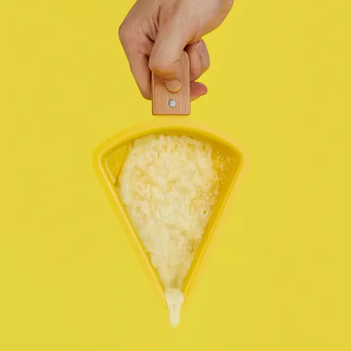 Raclette en forma de queso