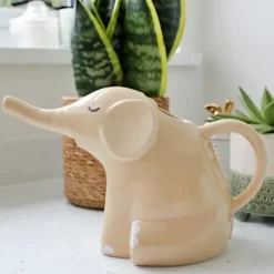 Regadera en forma de elefante