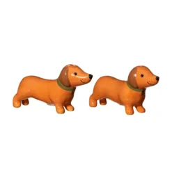 Salero y pimentero en forma de perritos salchicha