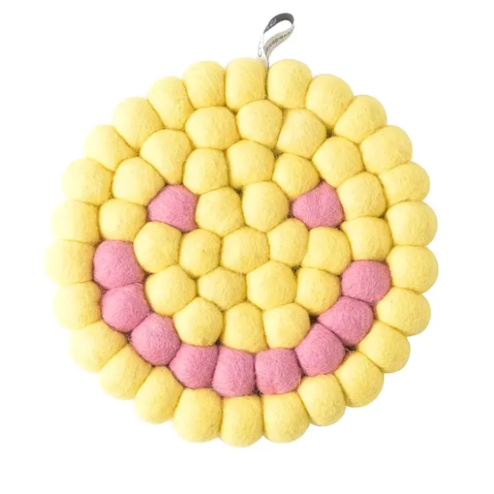 Salvamanteles de lana Smiley