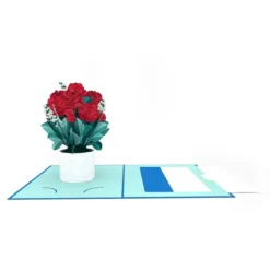 Tarjeta con mini ramo de flores de papel tridimensional