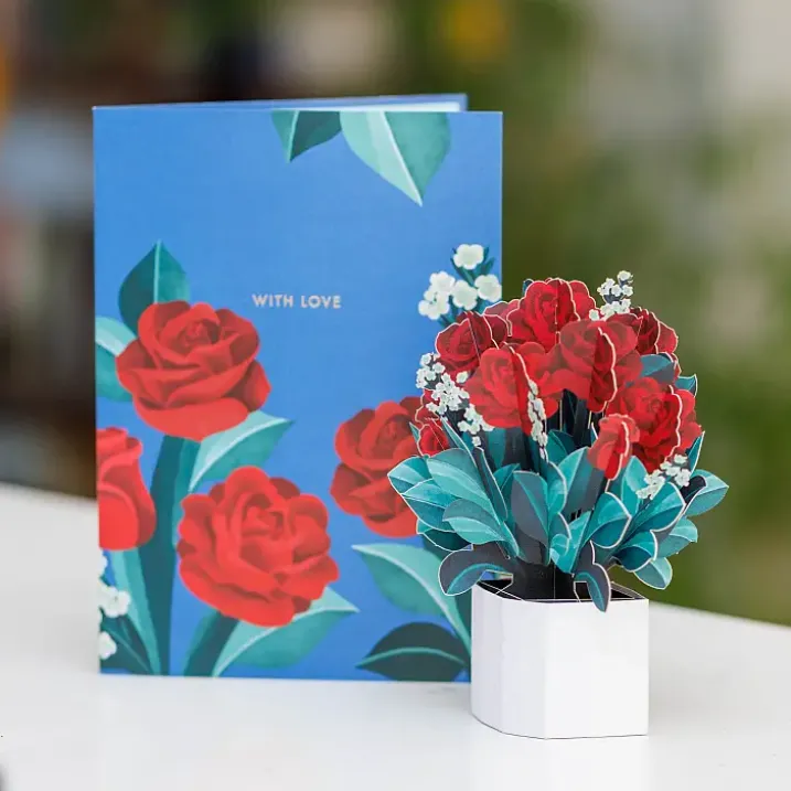 Tarjeta con mini ramo de flores de papel tridimensional
