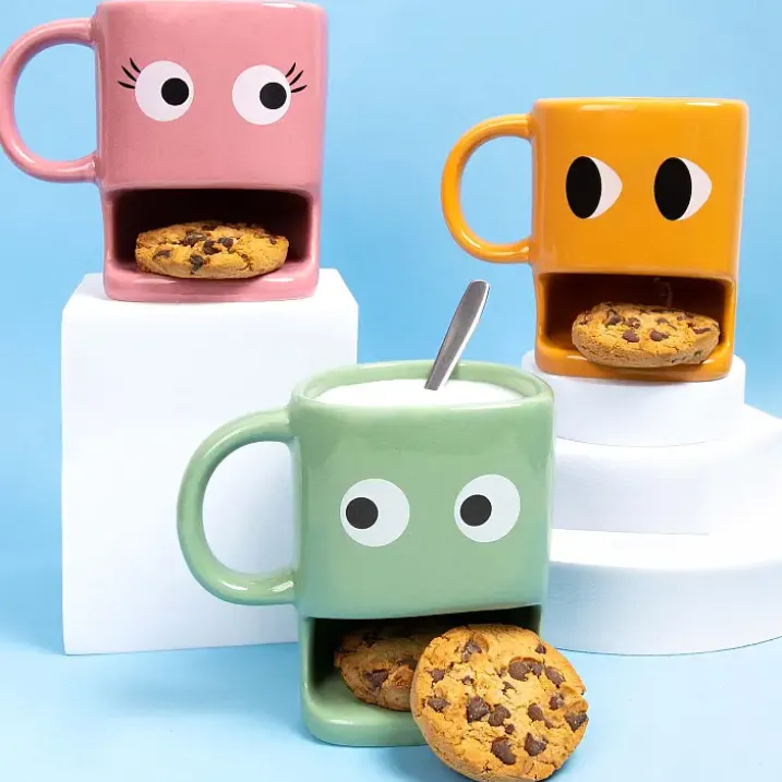 Taza con compartimento para galletas