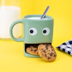 Taza con compartimento para galletas