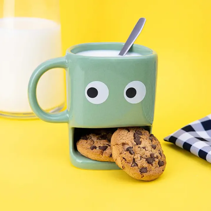 Taza con compartimento para galletas
