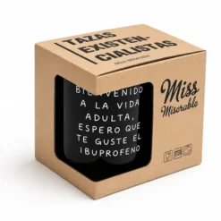 Taza con mensaje Bienvenido a la vida adulta