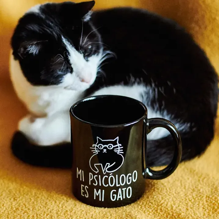 Taza con mensaje Mi psicólogo es mi gato