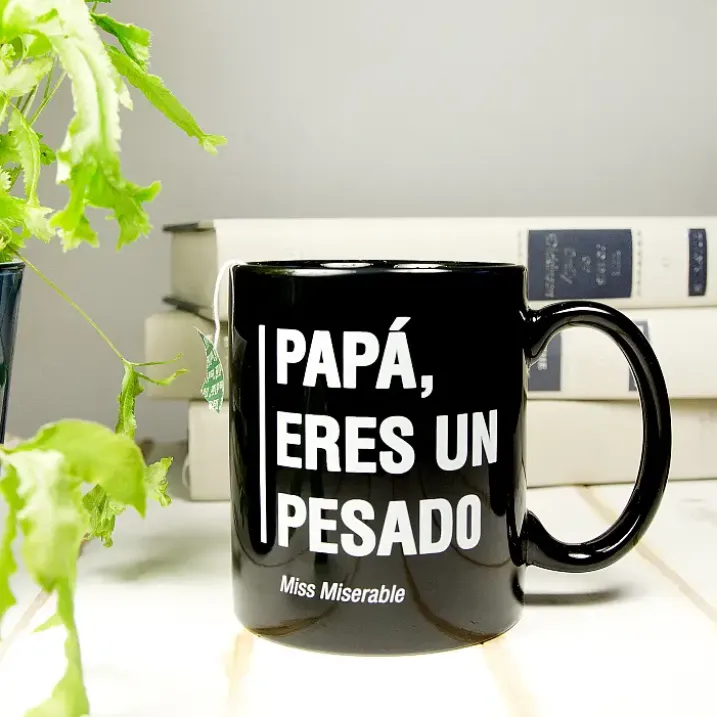 Taza con mensaje Papá, eres un pesado