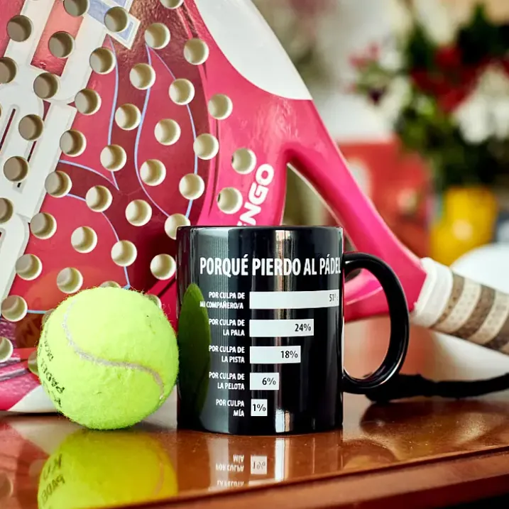 Taza con mensaje Porqué pierdo al pádel