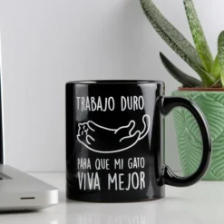 Taza con mensaje Trabajo duro...