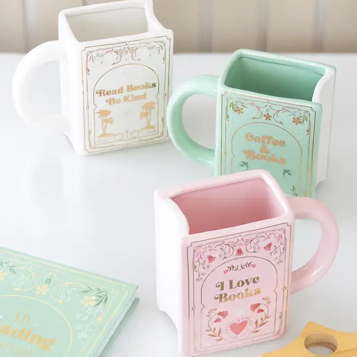 Taza en forma de libro
